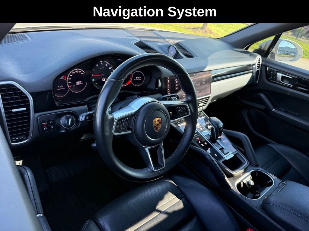 Used 2021 Porsche Cayenne AWD/4WD image 3