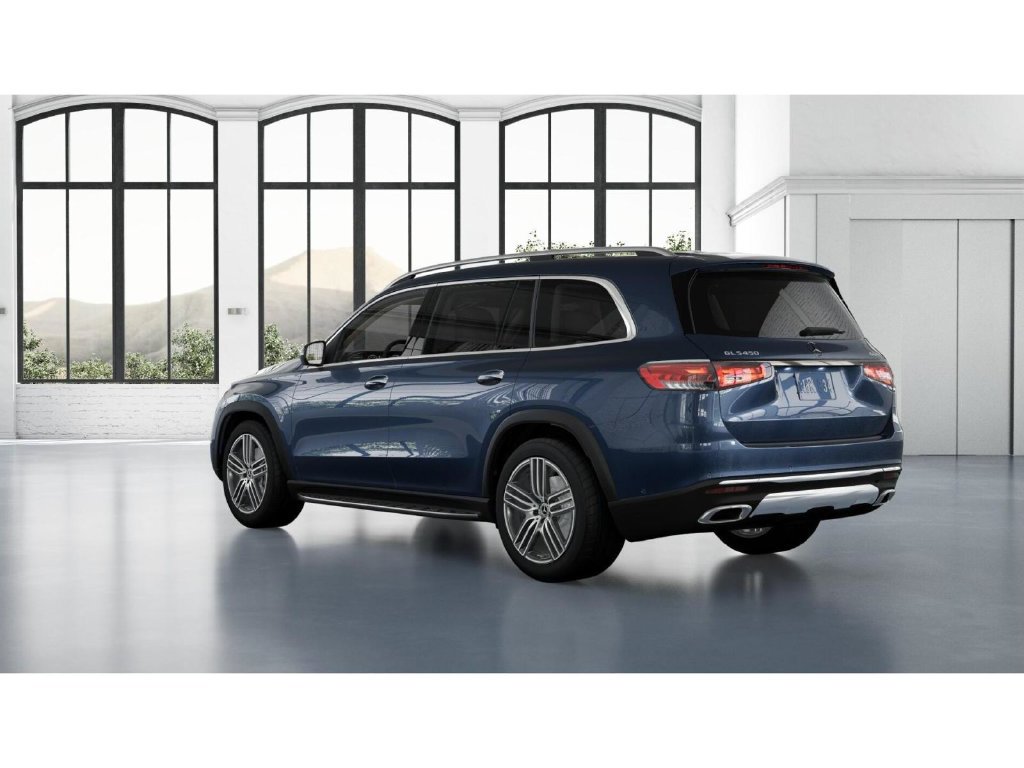 Used 2024 Mercedes-Benz GLS 450 4MATIC image 29