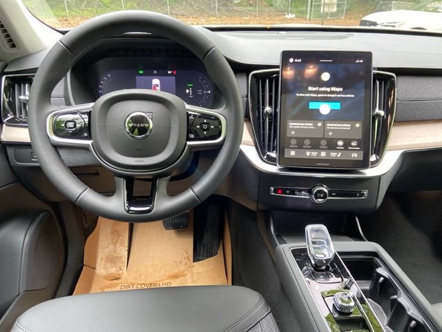 New 2026 Volvo XC90 T8 Plus AWD/4WD image 14