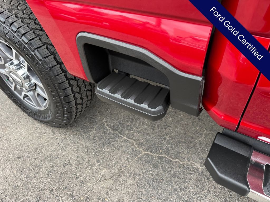 Certified 2023 Ford F250 Lariat w/ FX4 Off-Road Package AWD/4WD image 29