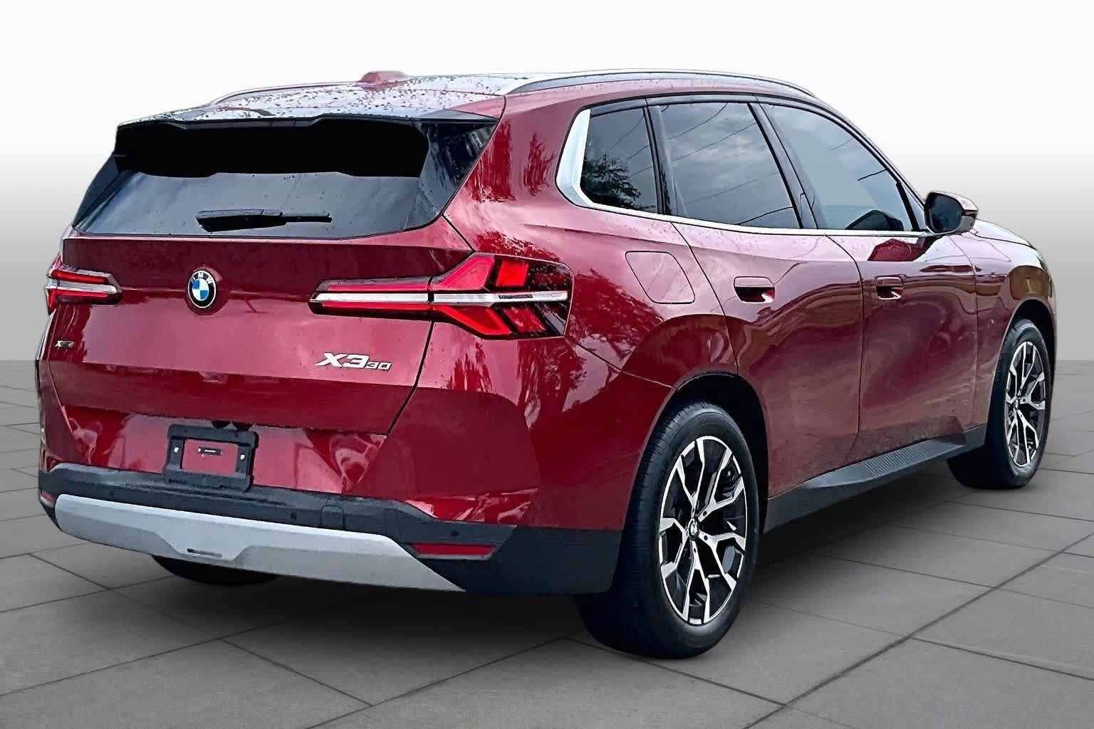 Used 2025 BMW X3 xDrive30i w/ Premium Package AWD/4WD image 13