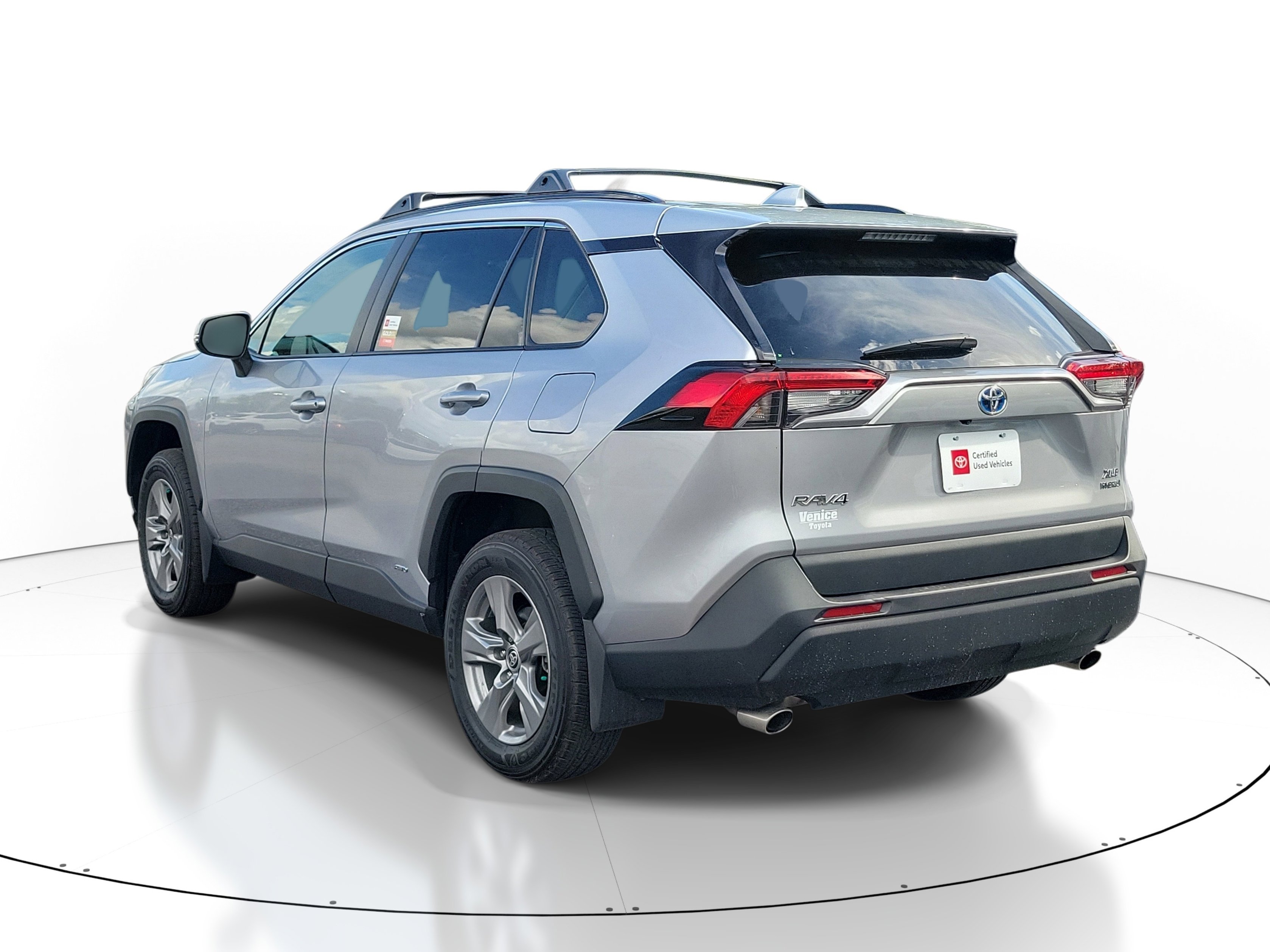 Certified 2024 Toyota RAV4 XLE w/ Convenience Package image 8