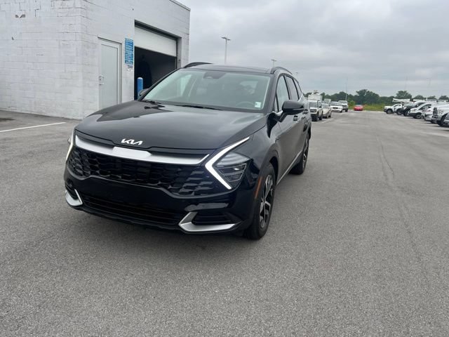 Used 2025 Kia Sportage EX w/ Premium Package FWD image 4
