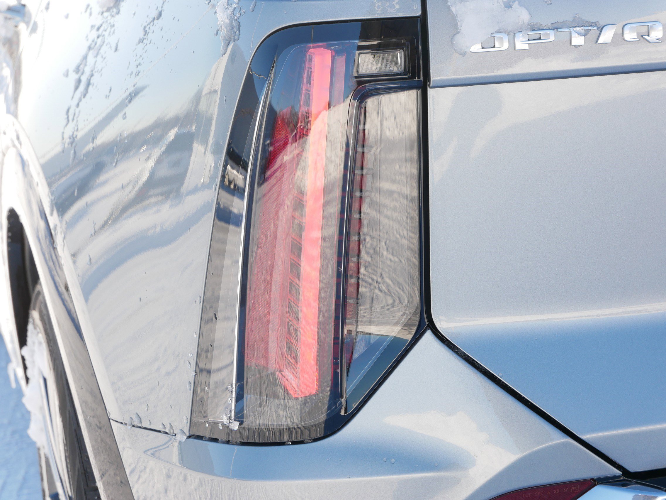 New 2026 Cadillac Optiq Luxury 2 image 15