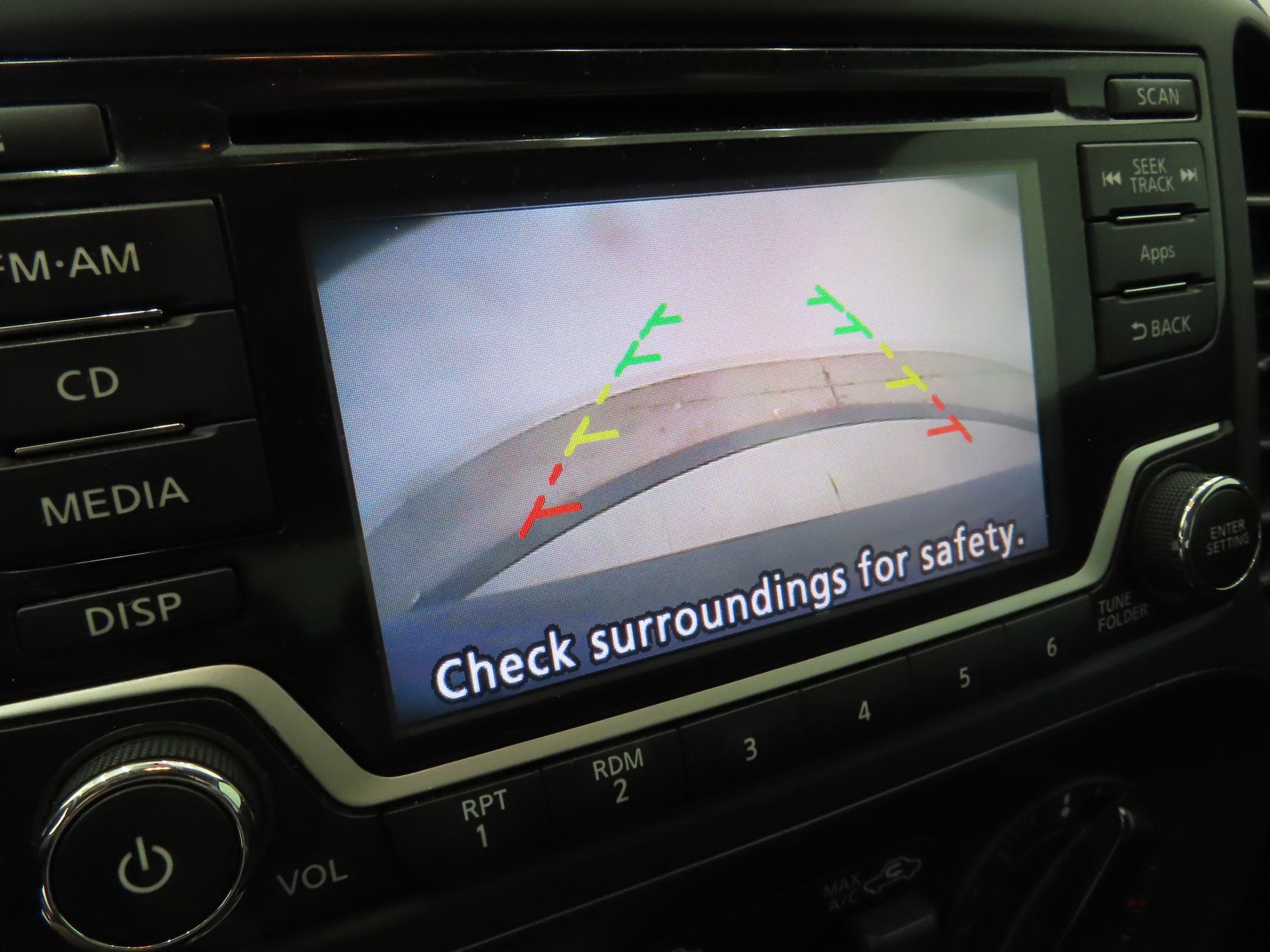 Used 2016 Nissan Juke S FWD image 20