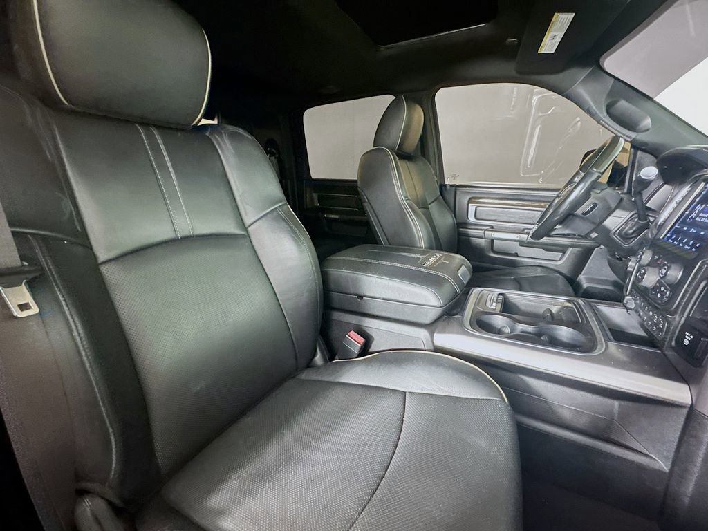 Used 2018 RAM 3500 Laramie Longhorn AWD/4WD image 27