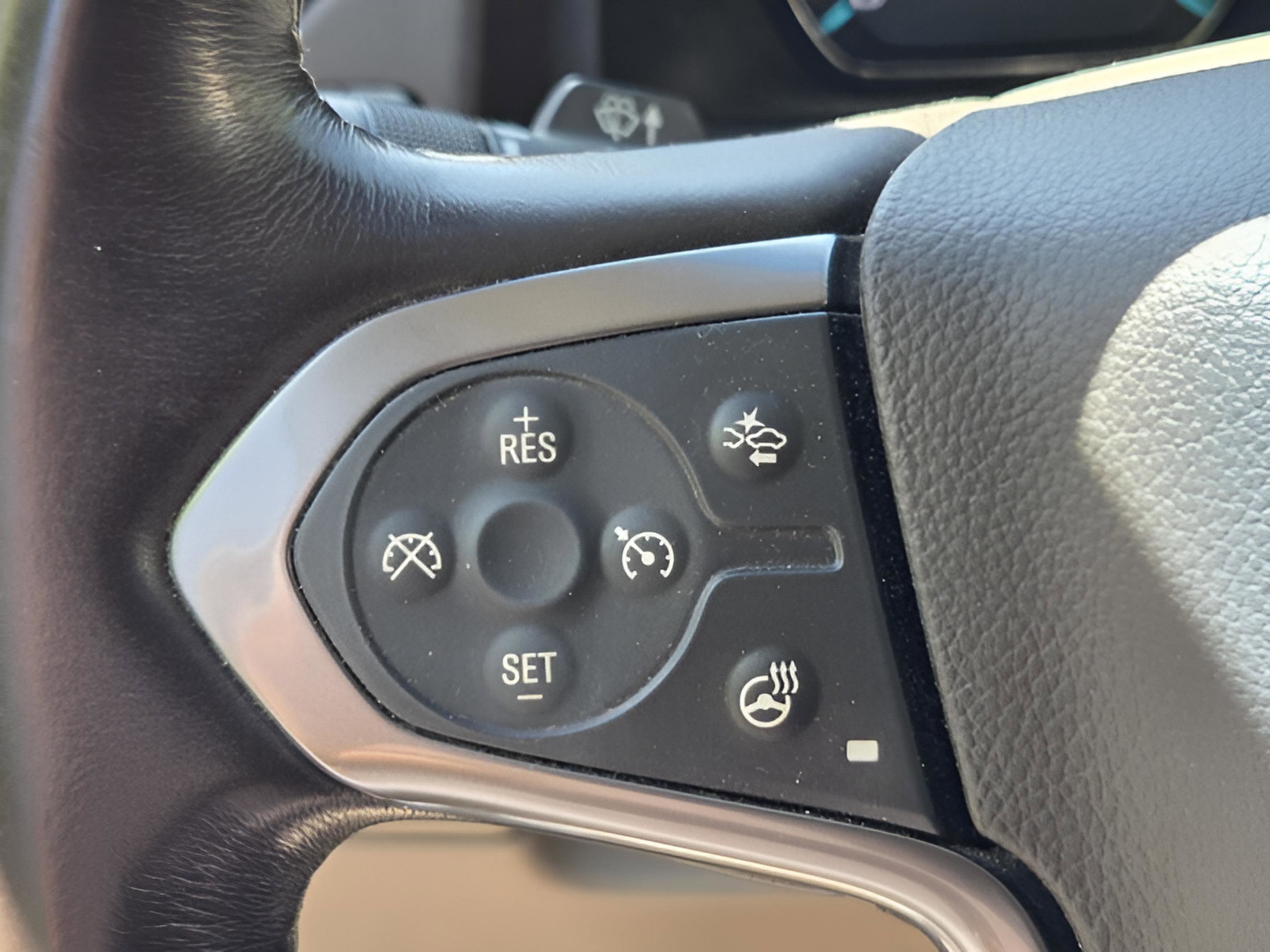 Used 2016 Chevrolet Tahoe LTZ image 24