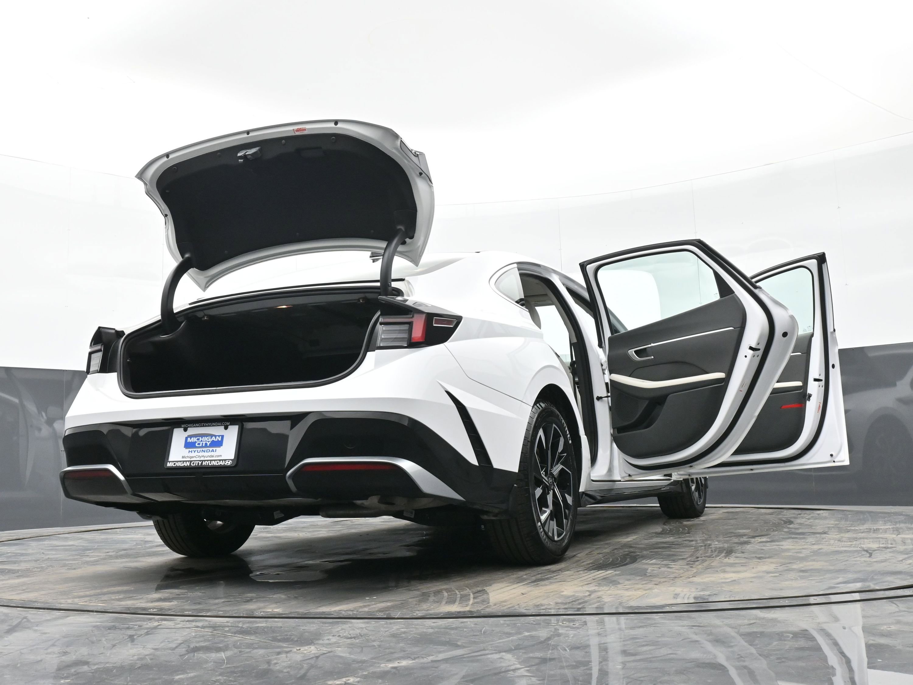 Certified 2025 Hyundai Sonata SEL image 50