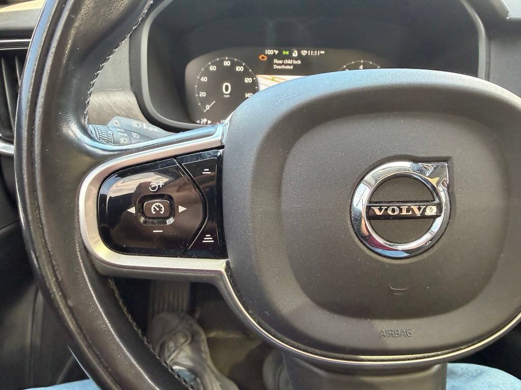 Used 2017 Volvo V90 T6 Cross Country AWD/4WD image 18