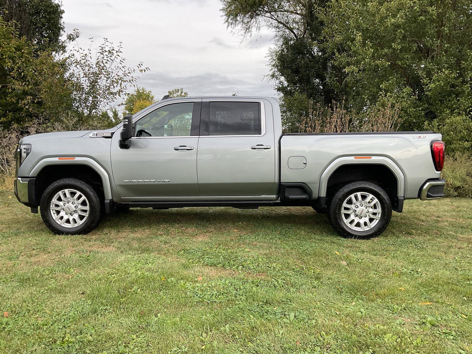Certified 2024 GMC Sierra 2500 SLE w/ SLE Value Package; AWD/4WD image 4