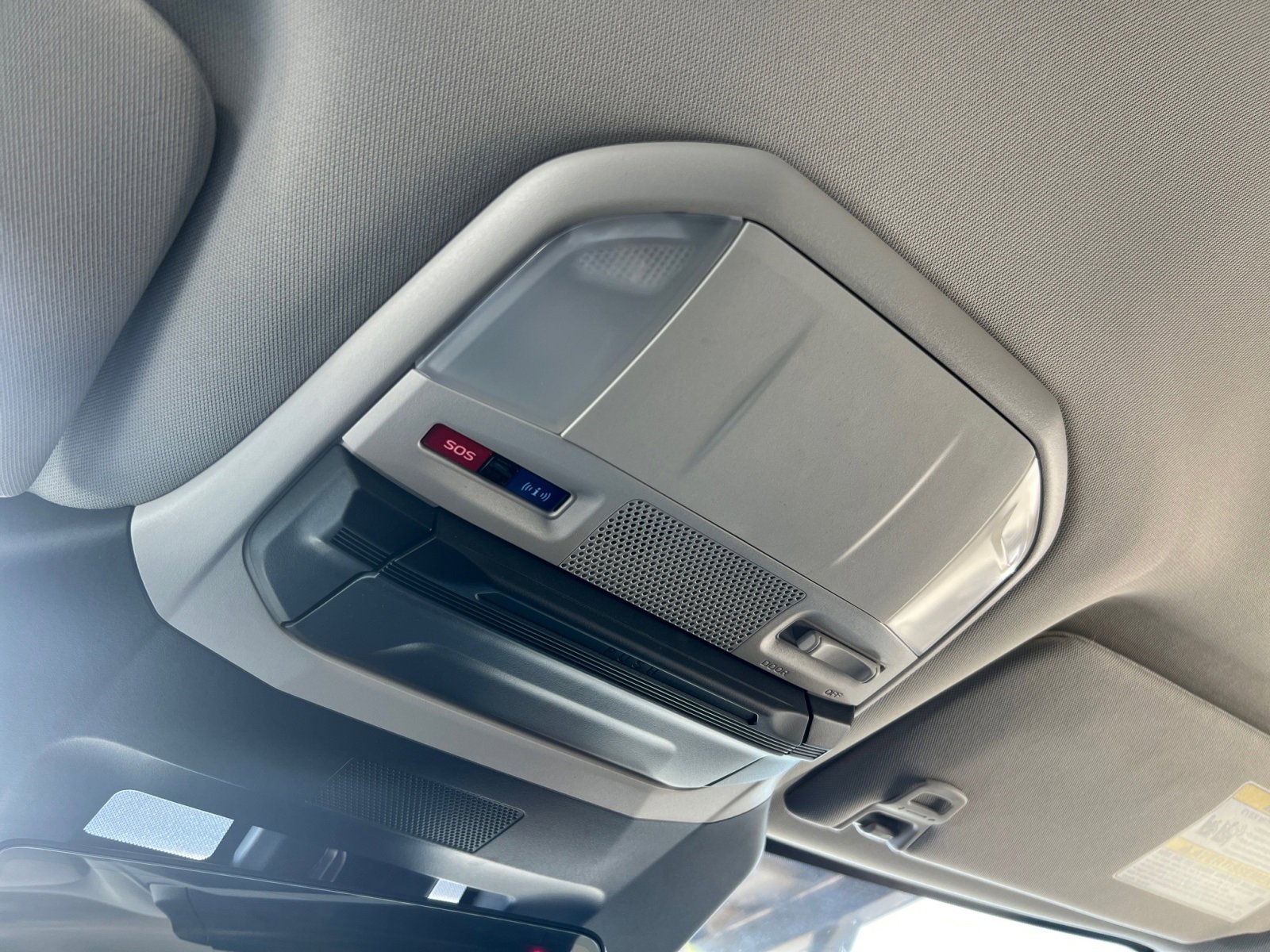 Used 2024 Subaru Ascent Premium w/ Convenience Package image 25