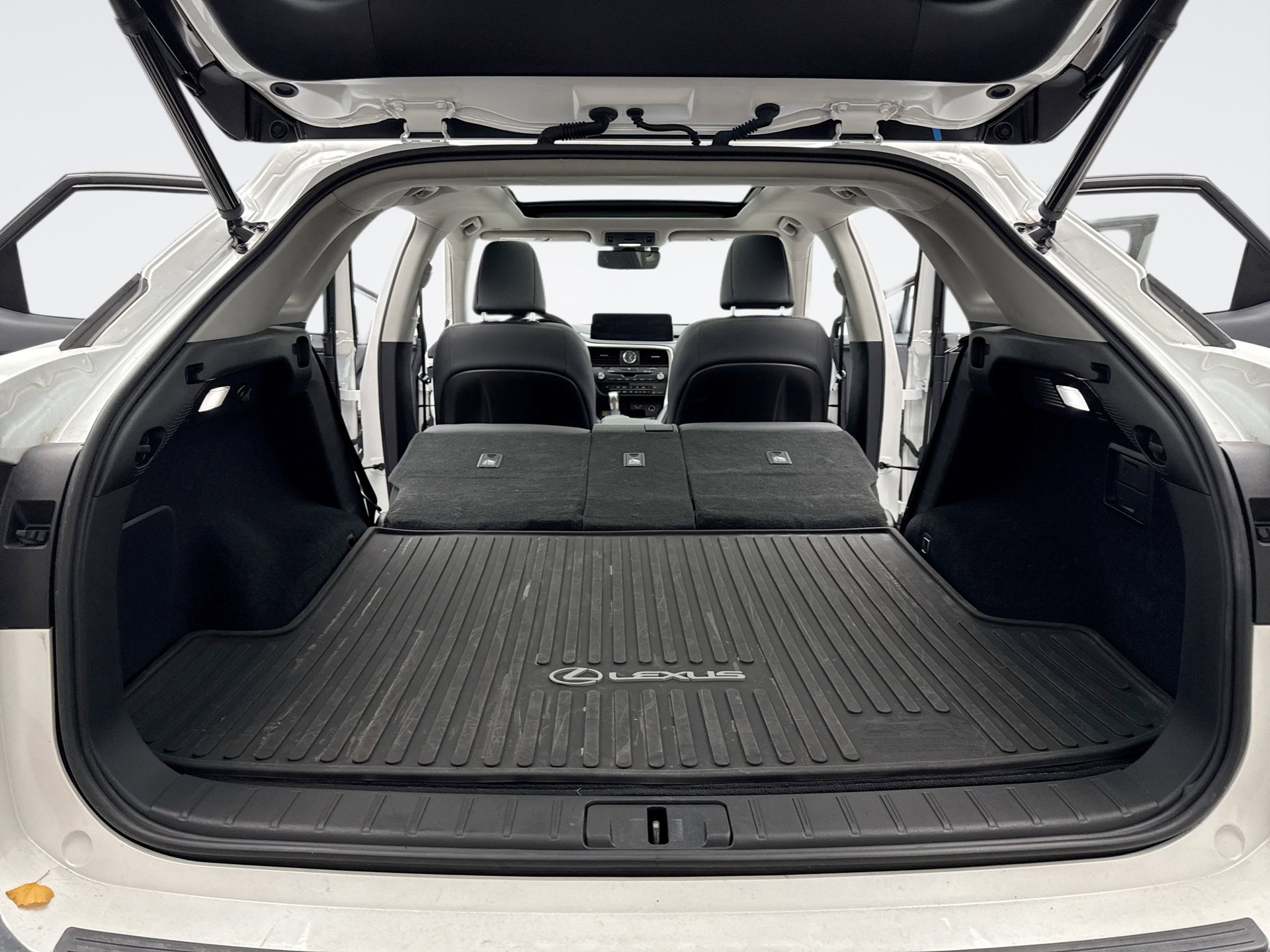 Used 2022 Lexus RX 350 350 4WD NAV image 23