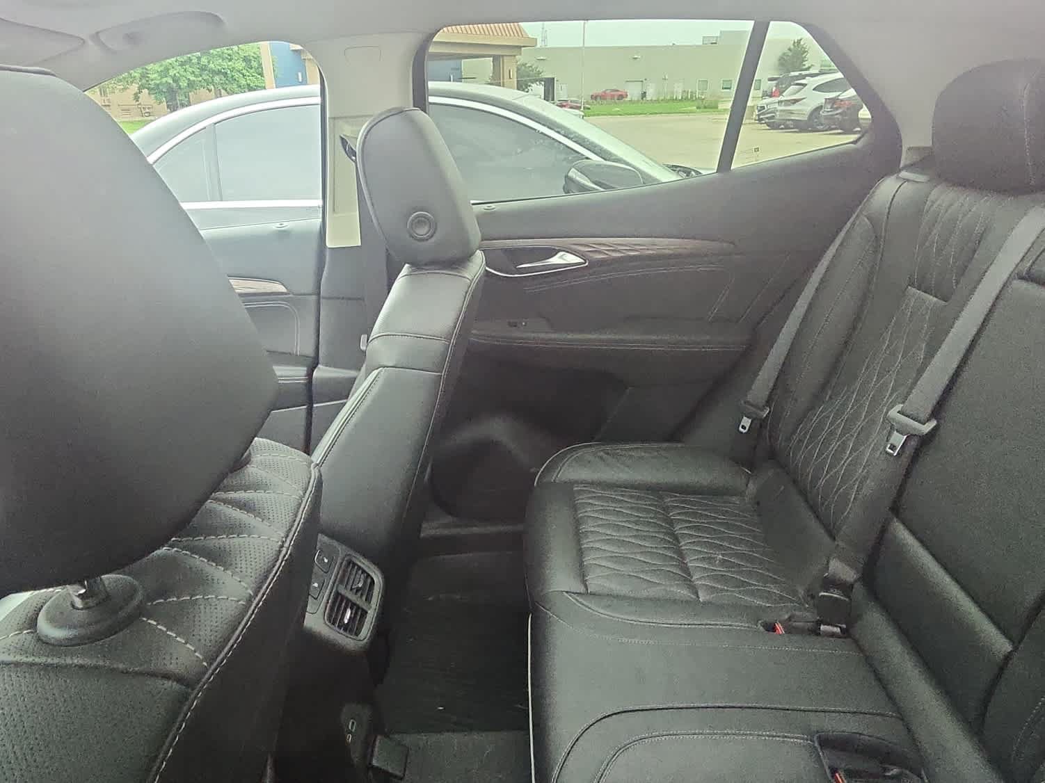 Used 2021 Buick Envision Avenir w/ Technology Package II AWD/4WD image 8