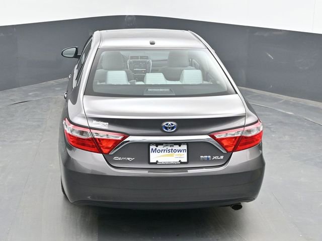 Used 2017 Toyota Camry XLE w/ Moonroof Package image 38