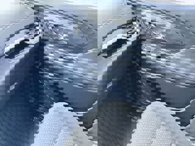 Used 2022 GMC Terrain SLE w/ Driver Convenience Package image 31