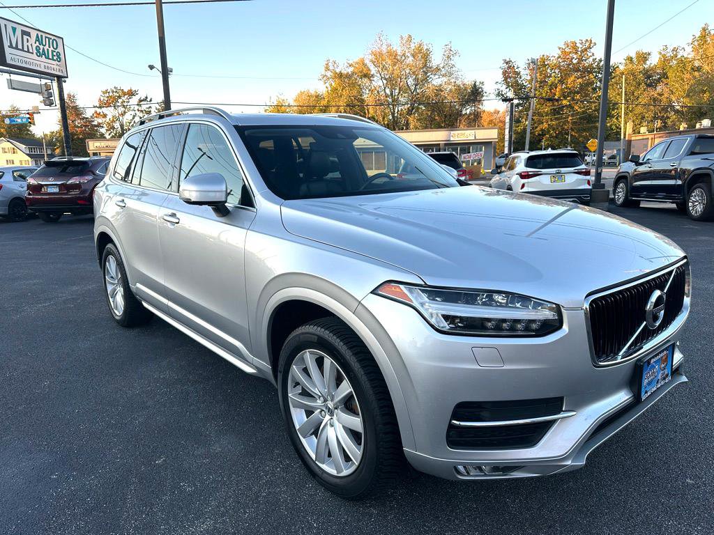 Used 2016 Volvo XC90 T6 Momentum w/ Momentum Plus Package image 6