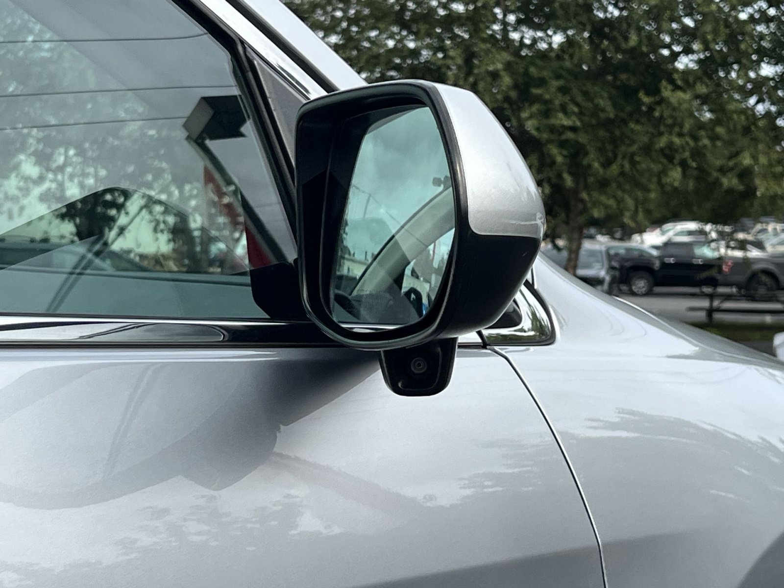Used 2015 Honda CR-V EX image 31