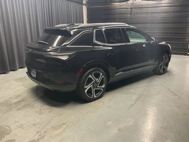 Used 2025 Chevrolet Equinox EV LT w/ Convenience Package II AWD/4WD image 7