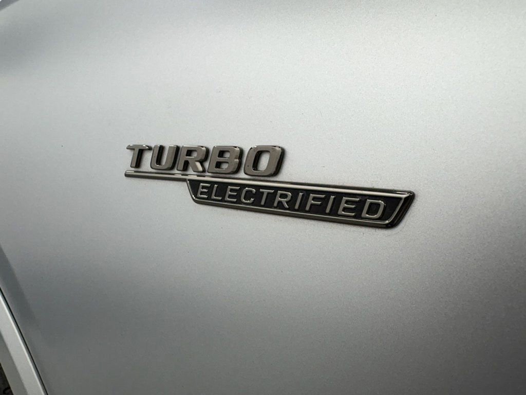 Used 2024 Mercedes-Benz GLC 43 AMG 4MATIC w/ Driver Assistance Package image 5