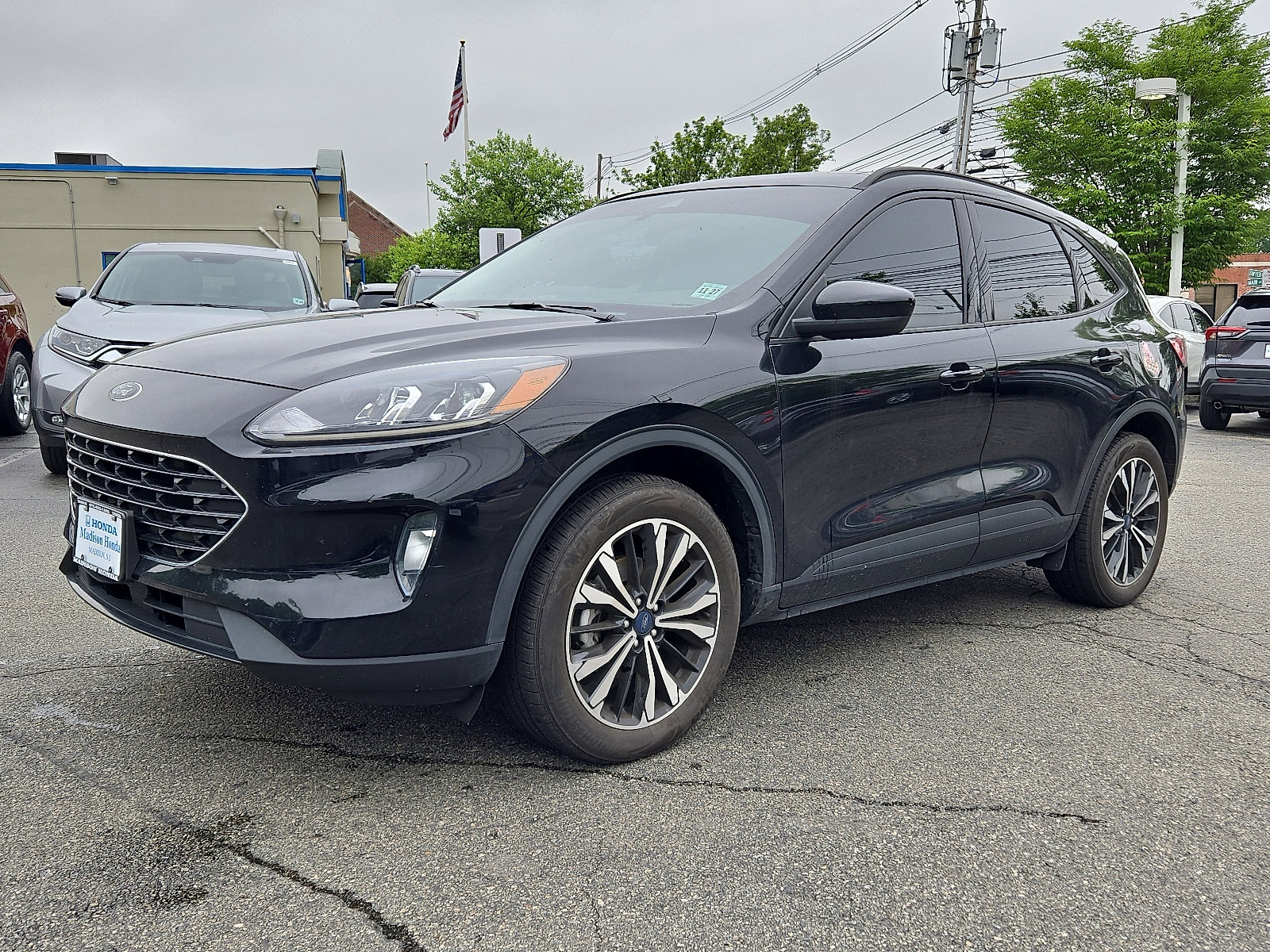 Used 2022 Ford Escape SEL w/ SEL Stealth AWD Package image 3