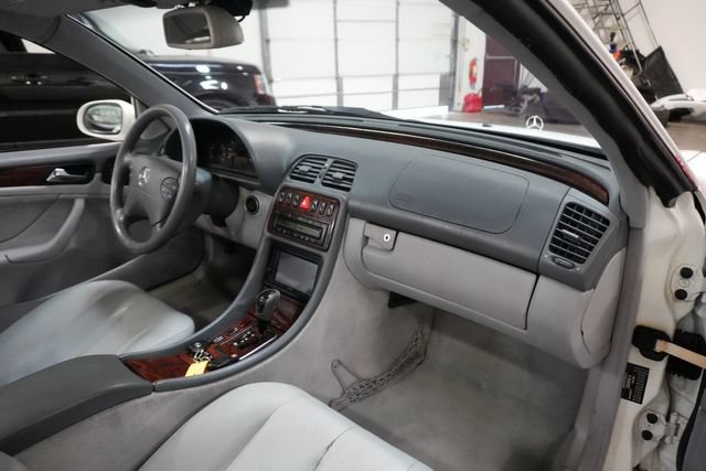 Used 2002 Mercedes-Benz CLK 320 Cabriolet w/ K4 Opt Pkg image 29