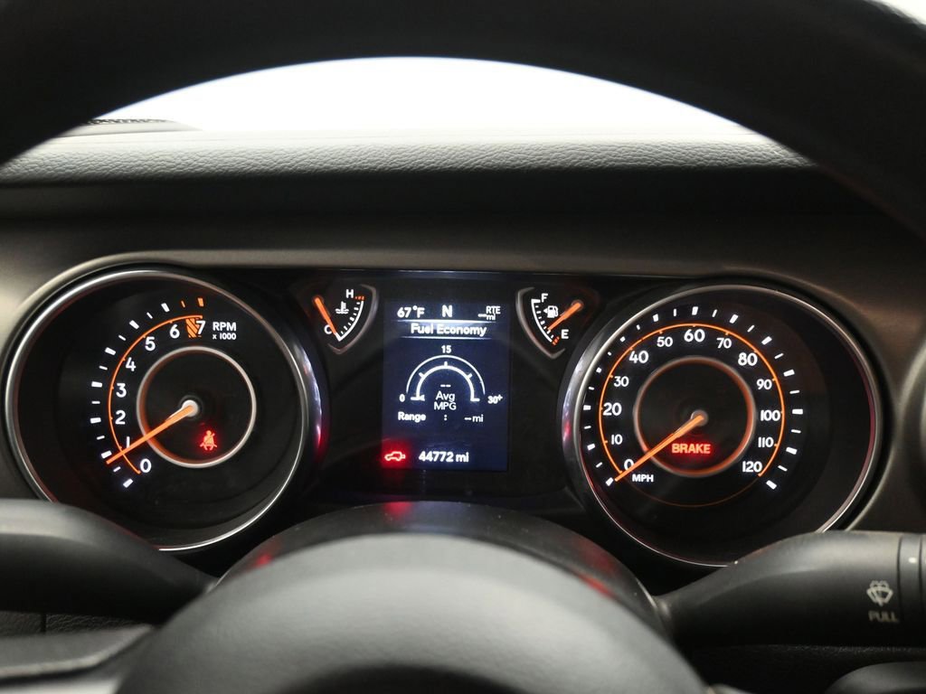 Used 2021 Jeep Wrangler Sport image 16