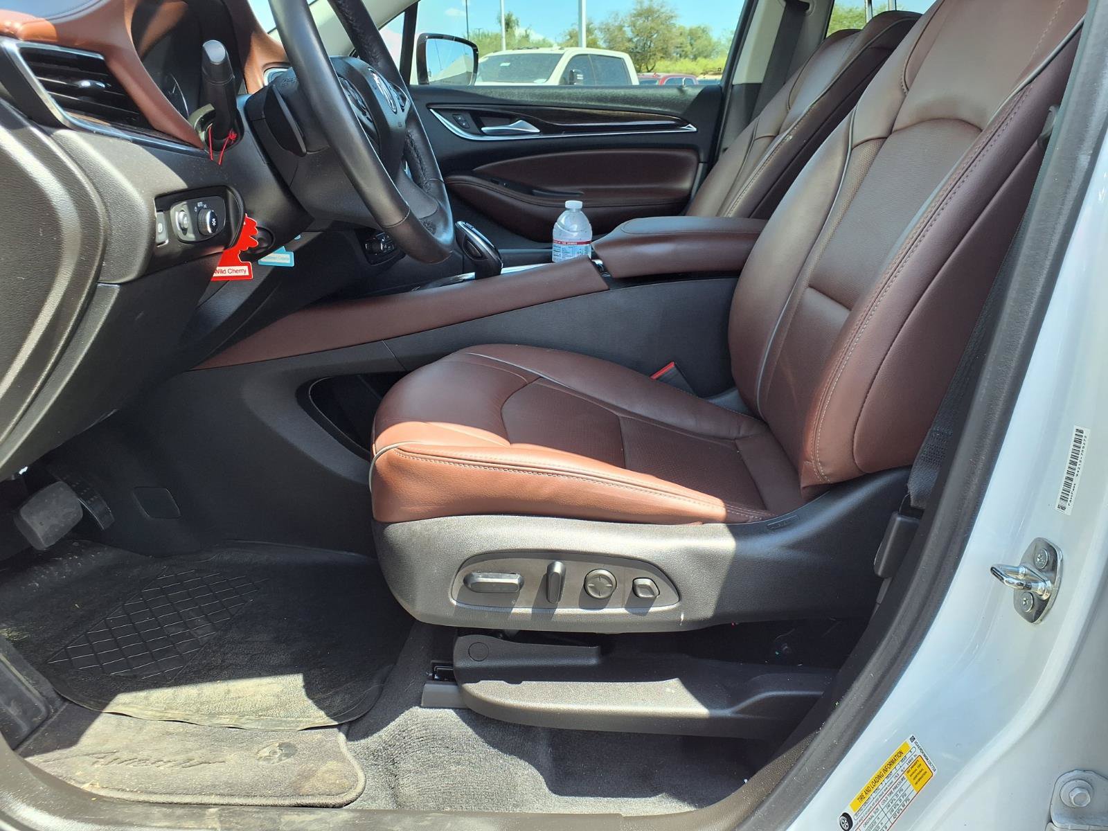 Used 2020 Buick Envision Essence FWD image 22