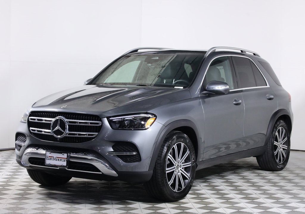 Certified 2025 Mercedes-Benz GLE 450 4MATIC image 3