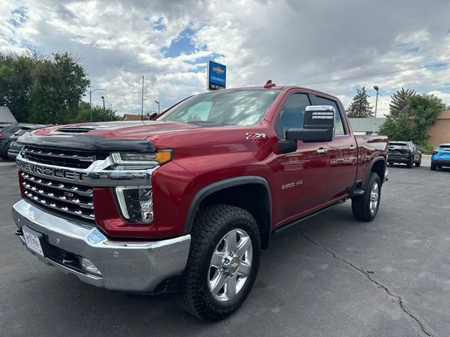 Used 2022 Chevrolet Silverado 2500 LTZ w/ LTZ Convenience Package AWD/4WD image 3