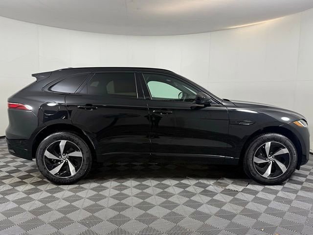 New 2026 Jaguar F-PACE R-Dynamic S image 9
