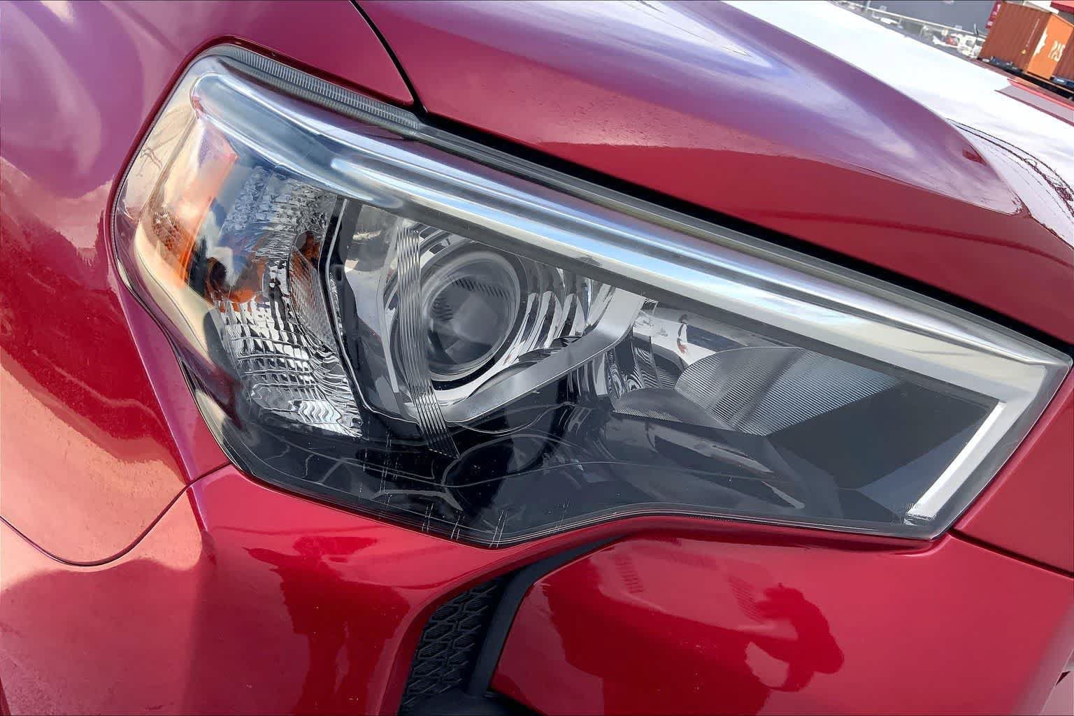 Used 2014 Toyota 4Runner SR5 RWD image 31