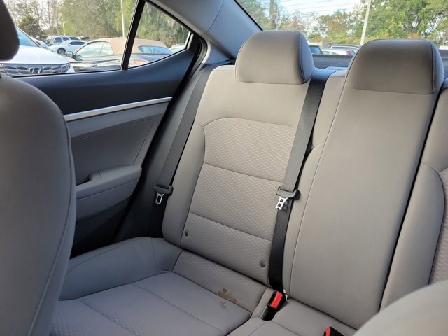 Used 2019 Hyundai Elantra SE image 4