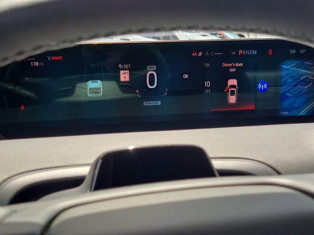 Used 2025 Ford Expedition Max Active image 32