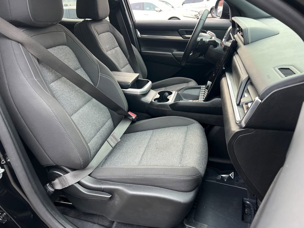 Used 2025 GMC Terrain Elevation image 10