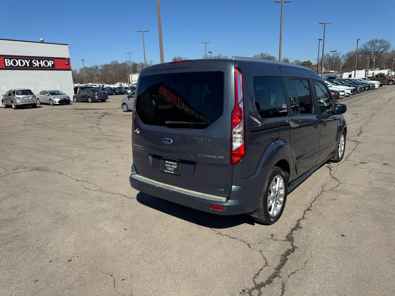Used 2014 Ford Transit Connect Titanium image 3