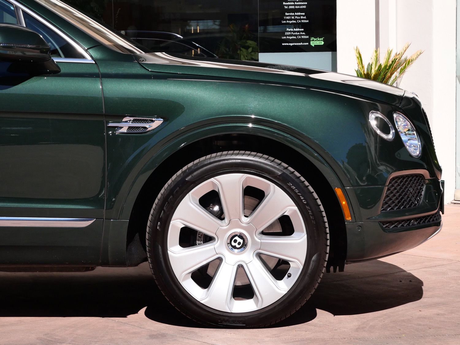 Used 2020 Bentley Bentayga image 6
