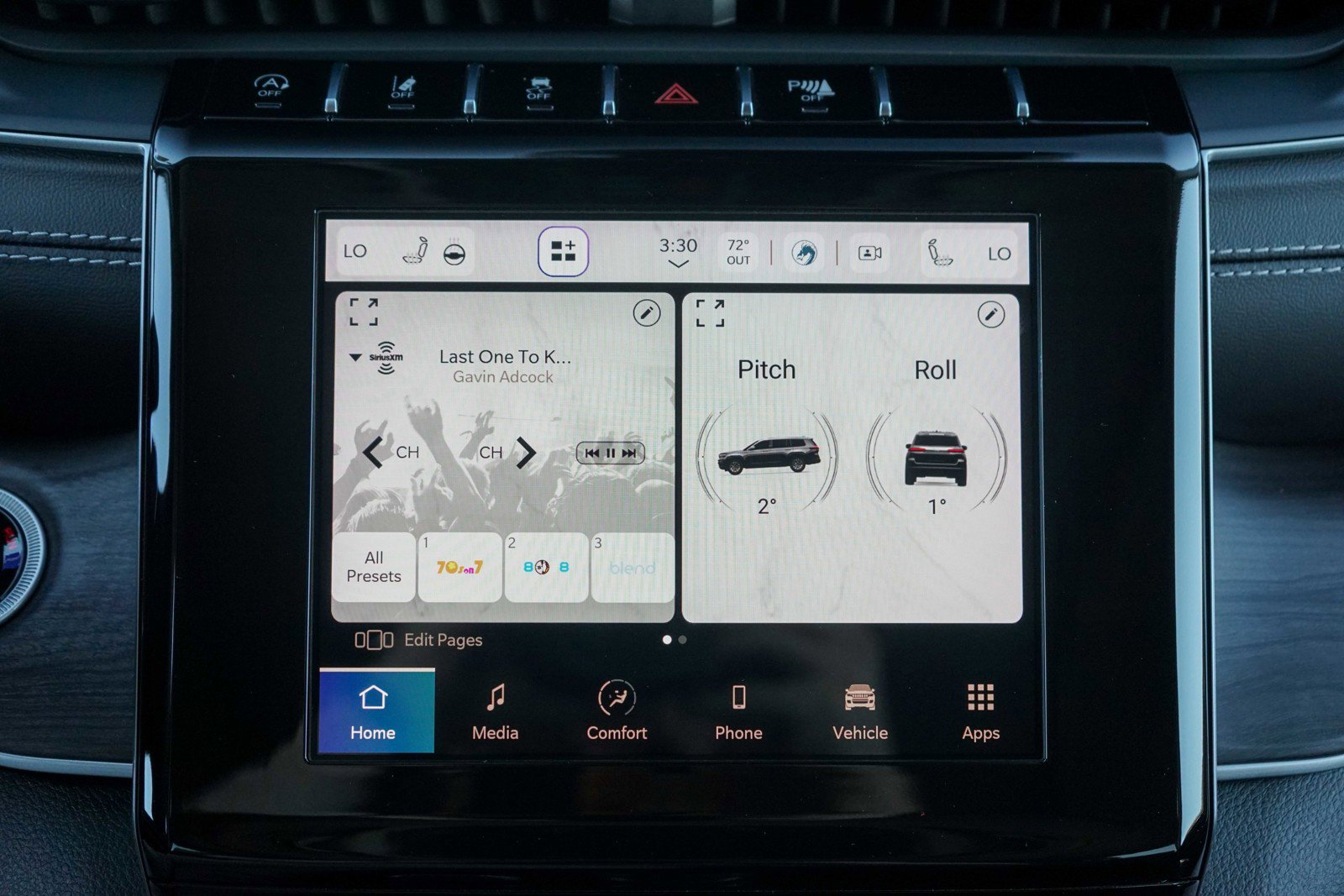 Used 2022 Jeep Grand Cherokee L Limited w/ Luxury Tech Group II image 14