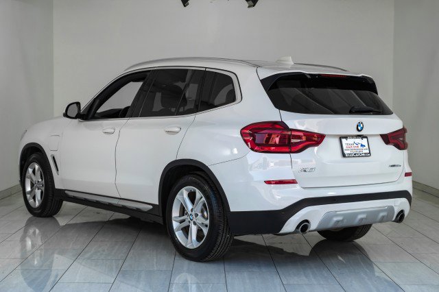 Used 2021 BMW X3 xDrive30e w/ Convenience Package image 7