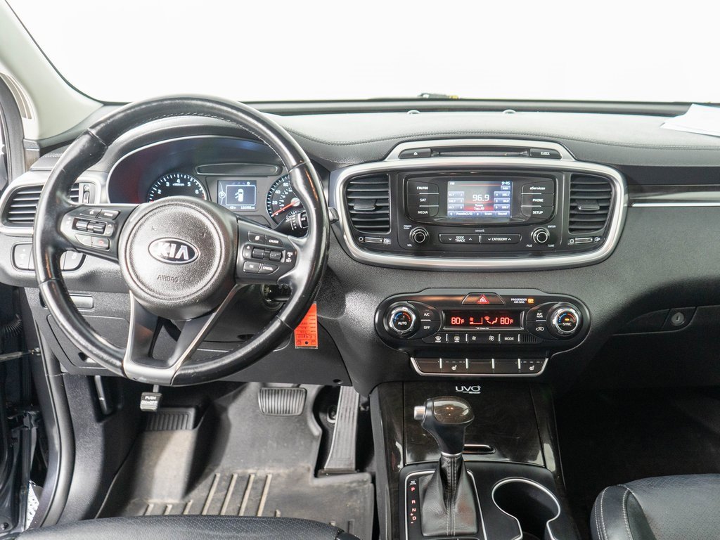 Used 2016 Kia Sorento EX image 12