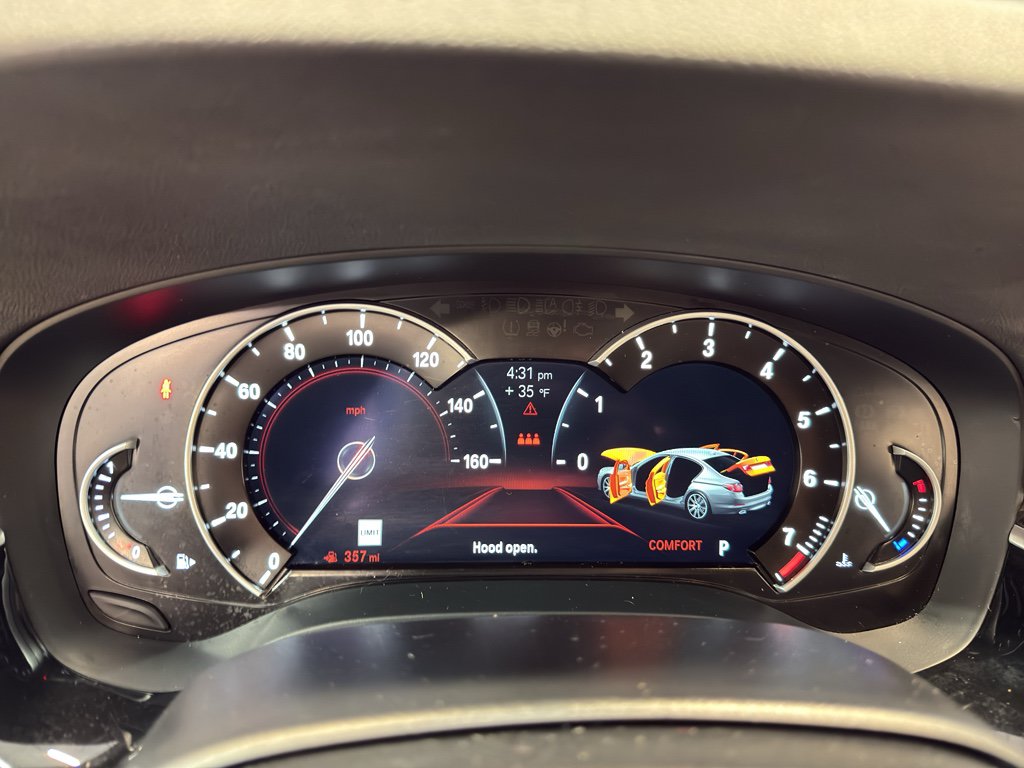 Used 2019 BMW 530i xDrive w/ Convenience Package AWD/4WD image 13