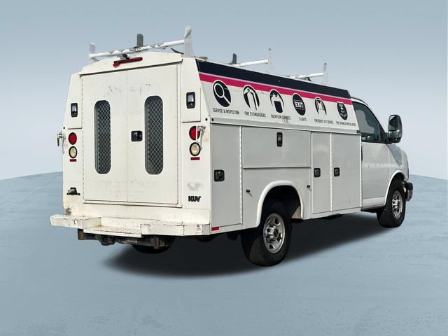 Used 2016 GMC Savana 3500 RWD image 8