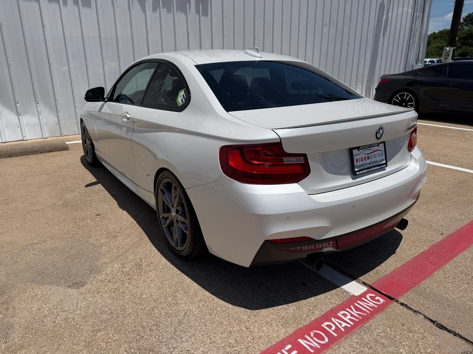 Used 2016 BMW M235i Coupe RWD image 4