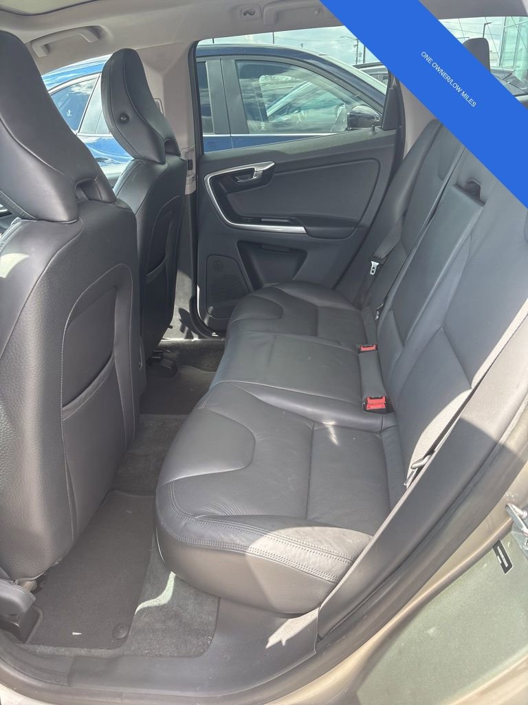Used 2014 Volvo XC60 T6 image 8