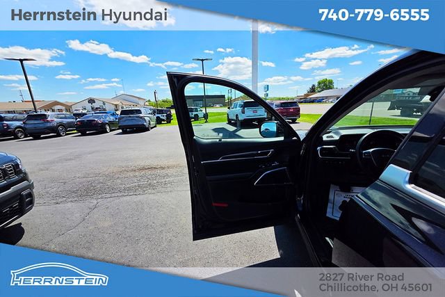 Used 2025 Kia Telluride S AWD/4WD image 13