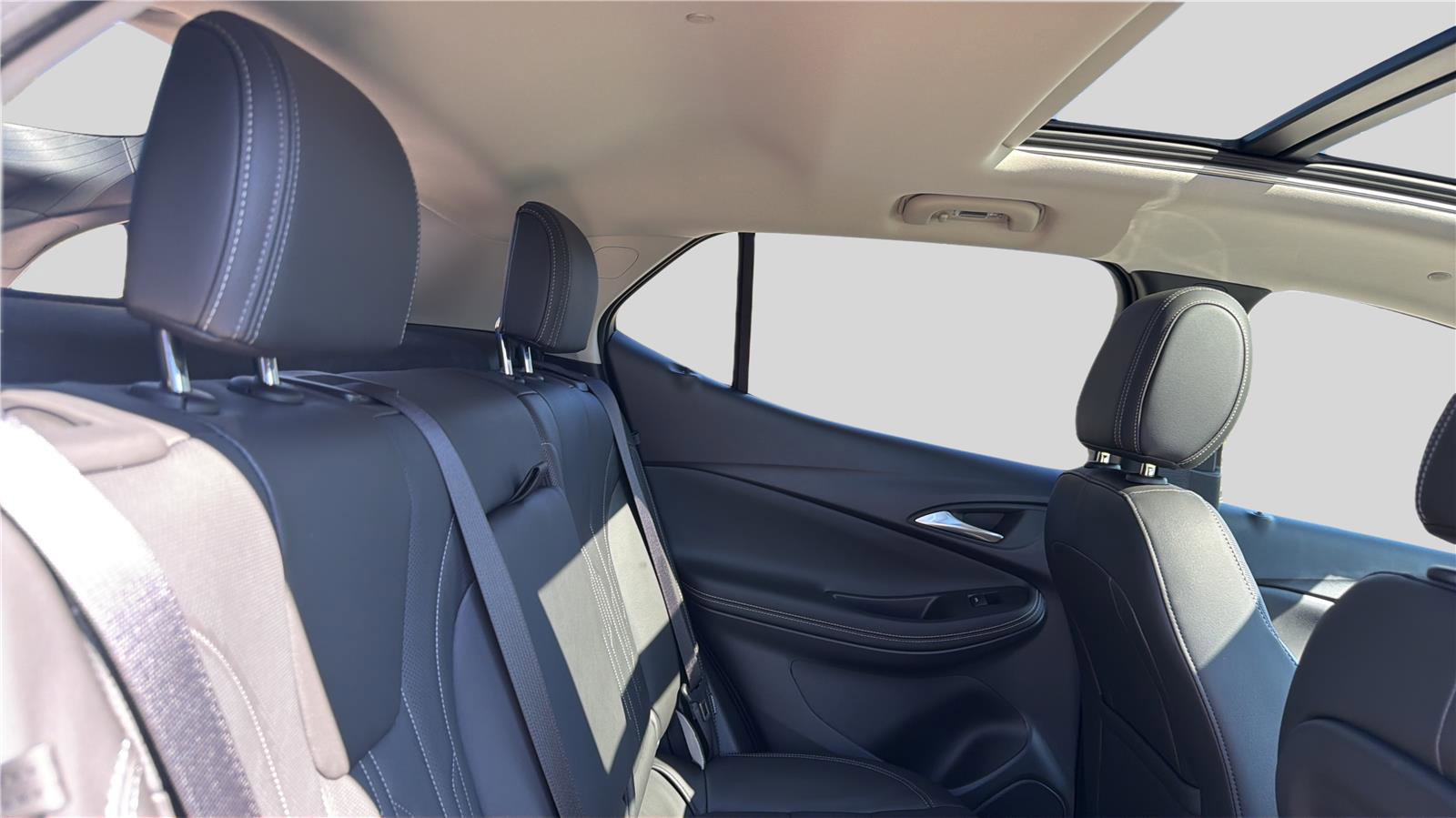 New 2026 Buick Encore GX Avenir w/ Avenir Technology Package AWD/4WD image 22