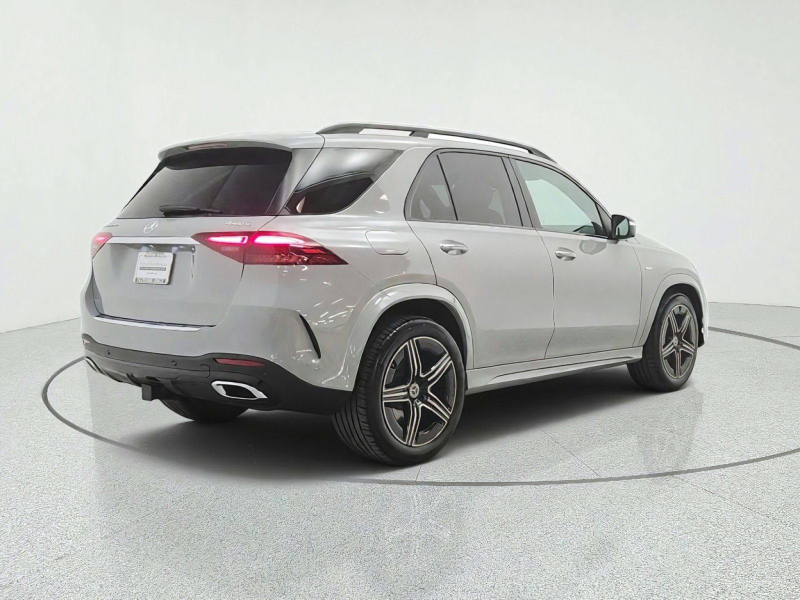 Certified 2025 Mercedes-Benz GLE 450e 4MATIC image 5