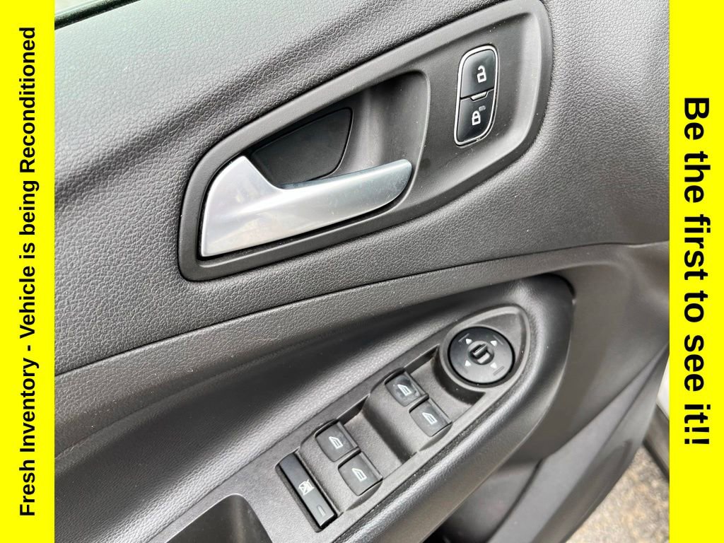 Used 2018 Ford Escape SEL AWD/4WD image 11