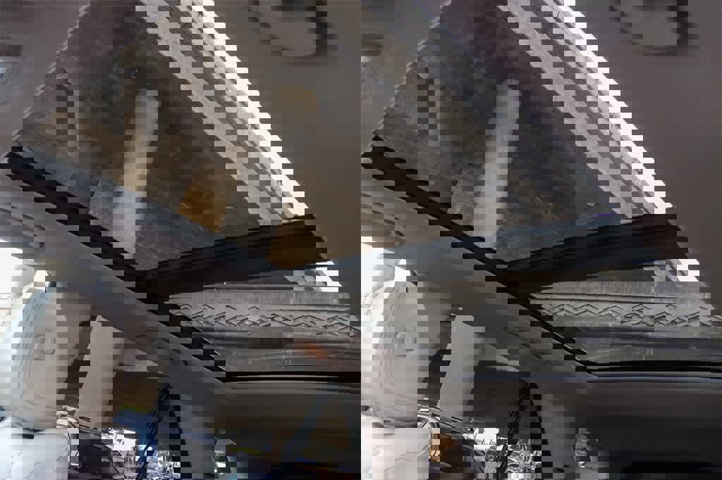 Used 2022 Mercedes-Benz GLE 350 4MATIC w/ Premium Package image 29