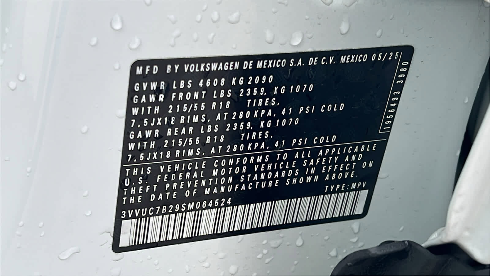 Used 2025 Volkswagen Taos SE image 30