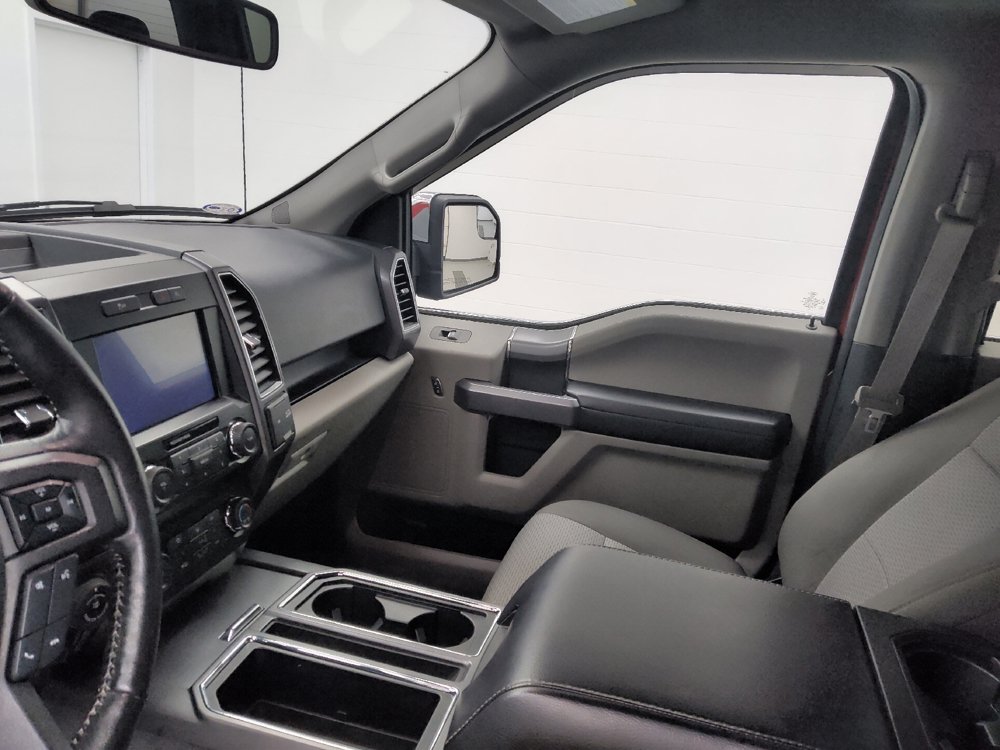 Used 2019 Ford F150 XLT w/ Equipment Group 302A Luxury AWD/4WD image 26